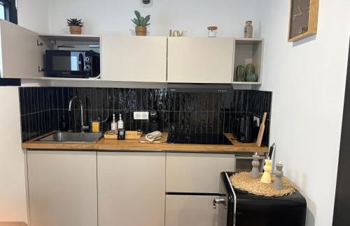 Le Chêne Doré Appartement romantique avec Jacuzzi Privé - Foto 5