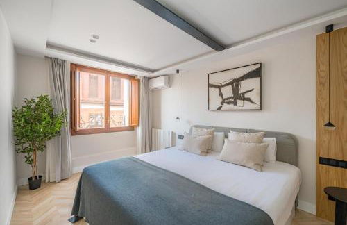 Location, Luxury & Style Best 5Bed in Madrid - Photo 10