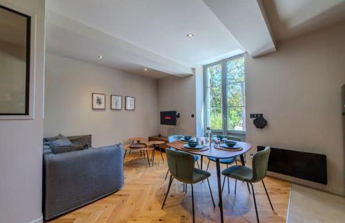 Le Charmant d'Ecully Logement Unique Avec Jardin à 10 minutes de Lyon - Foto 5