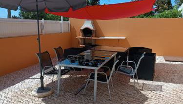 Holiday HouseV5 W/Pool & BBQ - Foto 2