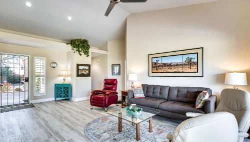 Community Pool and Hot Tub Palm Desert Rental! - Foto 5