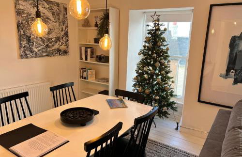 A stunning 2 bed apartment - Photo 5