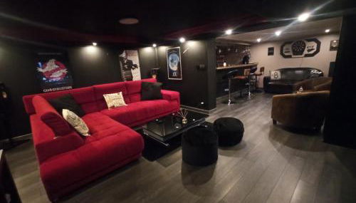 Charmante maison avec piscine chauffée, salle de cinéma et bar - Foto 2