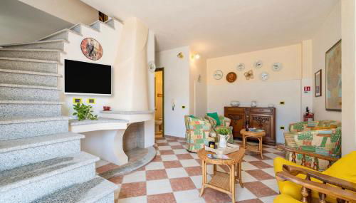 House 8 beds overlooking a pine forest at just 600 mt from the sea - Foto 4