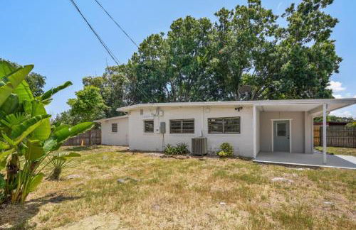 3 bedroom House with Renovated kitchen and bath! - Foto 20