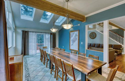 Lodge Style Living Spacious 5BR Reunion Getaway - Foto 1