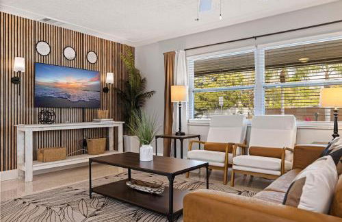 Luxury Rustic Retreat Entire Home in Pinellas Park - Foto 1