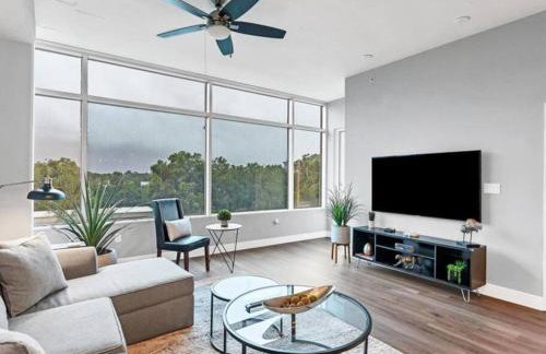 Luxury 1260sq ft 2 Bd 2BTH in DT - Foto 19