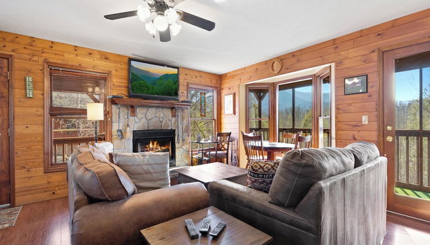 Annie's Smoky View by Jackson Mountain Rentals - Foto 5, Servicios del alojamiento