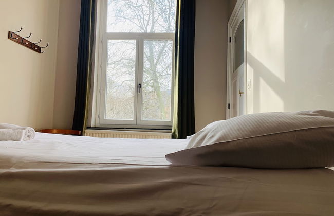 Train Flat - Photo 10