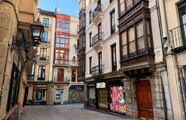 Passeio Histórico a Pé por Bilbao em Pequeno Grupo - Foto 4