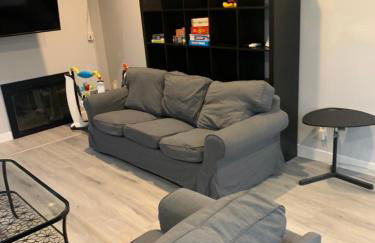 Family 4BR Home 15 min to Disneyland & Beach - Foto 7