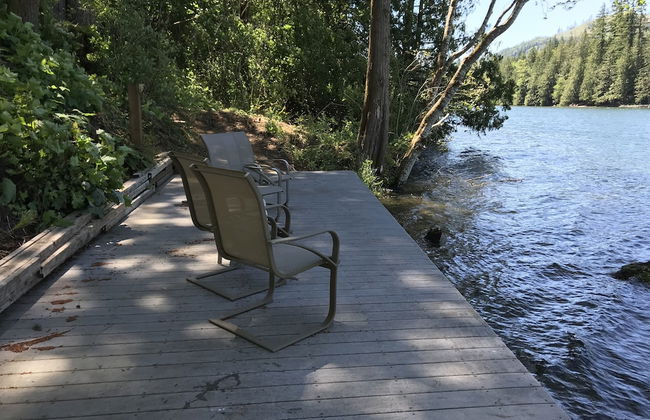 07MF - Lake Front - Hot Tub - BBQ - Sleeps 8 - Foto 33