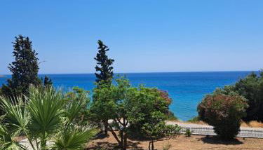 Pefkos Crystal Bay SELF-CATERED Studios and Apartments - Foto 5