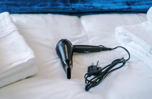 Charming 2 Bed House, Sleeps 6, Free parking, Contractors welcome - Foto 60