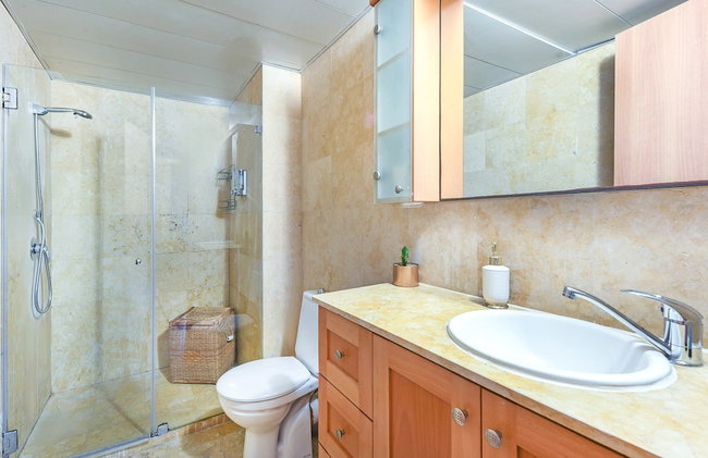 MAMAD - Deluxe 2BD Jaffa Dreams W Pool & Parking - Foto 25