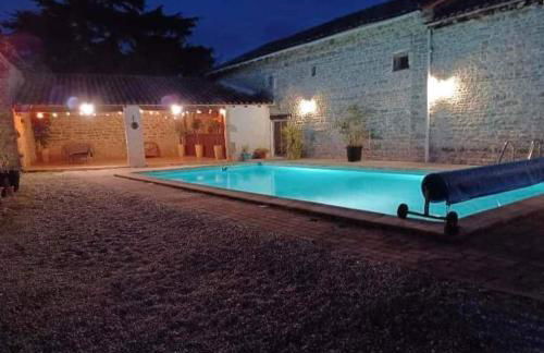 Honeysuckle Cottage at Gites de la Vienne - Foto 14