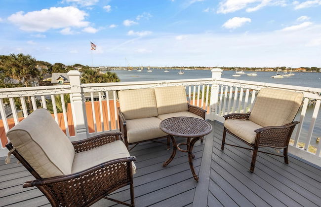 Eagles Nest at Villas on the Bay Retreat for 4! - Photo 17