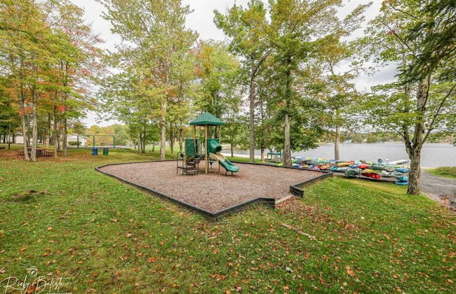 Arrowhead Lake Retreat by Avantstay Shared Pool, Game Room, Firepit - Foto 36