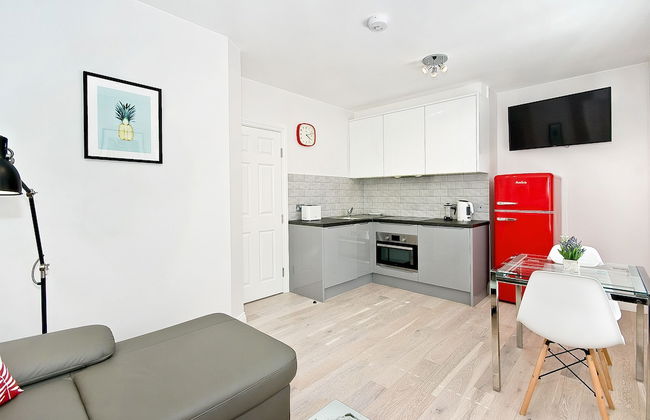 7 Greek Street by City Living London - Photo 13