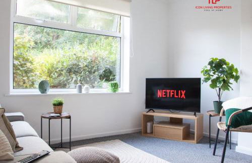 Spacious 7-Bed Home for Contractors & Families in St Helens - Foto 2