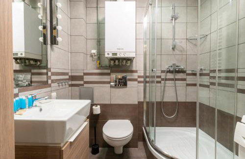 Katowice Central Apartment by BookingHost - Foto 9