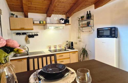 ACasaDiFranci attico con dehor privato, wifi e metro a 4 min da piedi - Foto 6