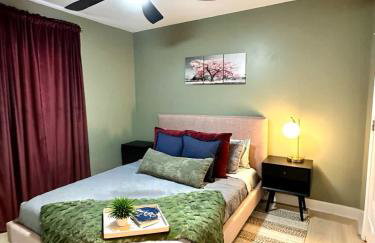 Theater and game rooms 5 bedrooms 2 king size beds TikTok and social media wall - Foto 41