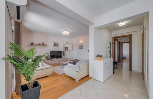 Apartment Renata + PRIVATE swimming pool in SPLIT - Foto 11