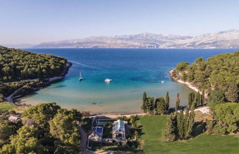 Cozy Home In Postira With Wifi - Photo 39