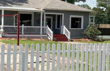 Train Depot - 3 BR Home with Pool, Sand Volleyball & Pool Table - Foto 42