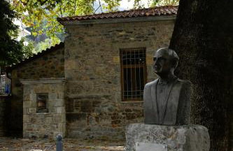 Το ΦΑΡΑΓΓΙ Του ΠΑΡΝΑΣΣΟΥ - Foto 27