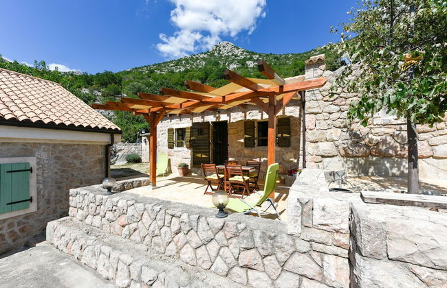 Traditional Stone House Bura - Nature Park Velebit - Foto 25