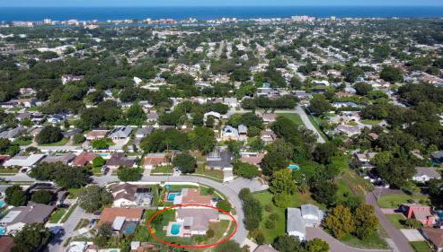 Dream Vacation Home w Heated Pool Close to Beaches Clearwater St Pete Quiet with Big Backyard - Foto 5