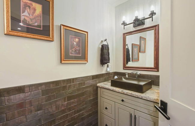 Serenity on Statford Close to Northstar! - Photo 16