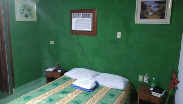 Denis Diosa - Foto 3, Habitación