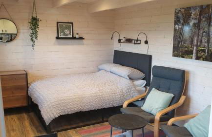 The Cabins at Redroofs - Photo 5