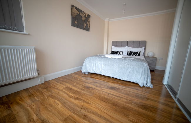 The Coach House by Riis Property - Photo 4