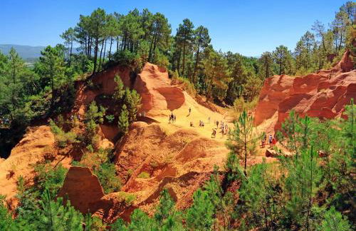 Bastide Magnolia - Gite et chambres d 'hôtes Les dépendances, Roussillon - Foto 30