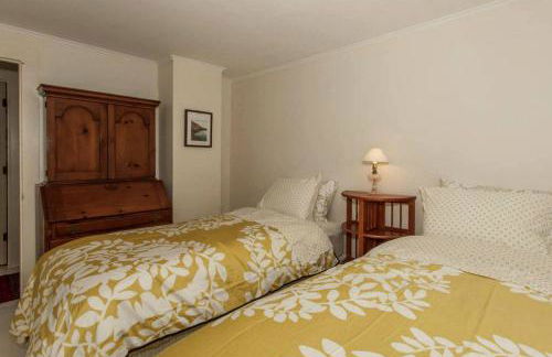 Riverfront Cabin with Beautiful Views of Housatonic River in Great Barrington, Massachusetts - Foto 20