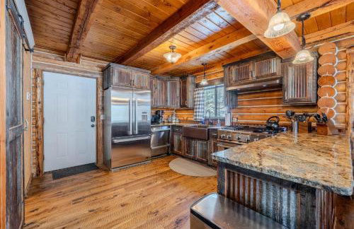 20 mins to YNP-Cabin-Pet friendly - Foto 2