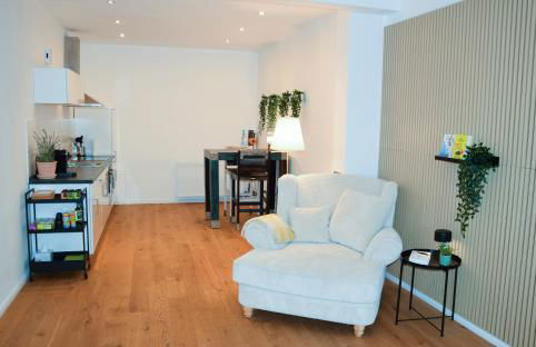 Modernes Studio Appartement mit Leseecke - Foto 3