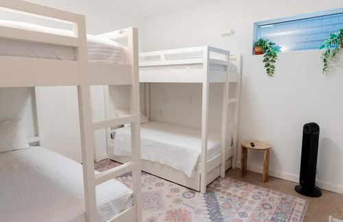 Rice Village Retreat - Rooftop deck - Sleeps 12 - Foto 16