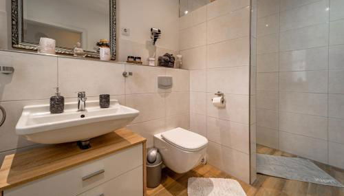 Ferienwohnung "Linus" Barrierearm und alles neu - Foto 5, towels, Shower