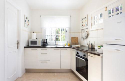 Home2Book Charming Cottage Juanita Among Avocados - Foto 12