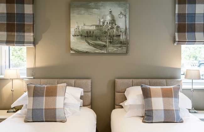 The Townhouses @ Carus Green - Photo 14