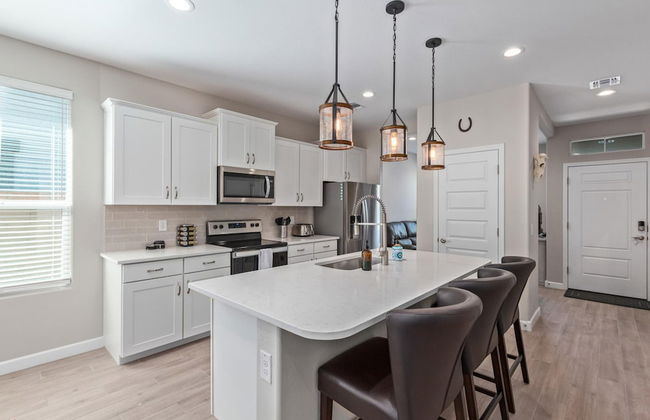 Charming Home in the Desert - Photo 10