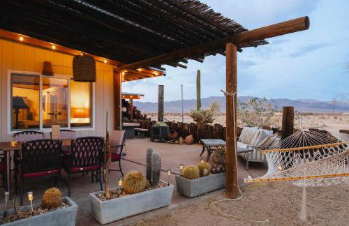 Twentynine Palms Desert Oasis with Pool and Hot Tub! - Photo 34