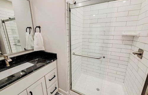 Magazine-Featured Mansion, Golf Green, Casino, etc - Foto 20