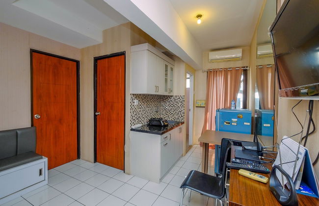 Cozy And Warm 2Br At Kebagusan City Apartment - Photo 15